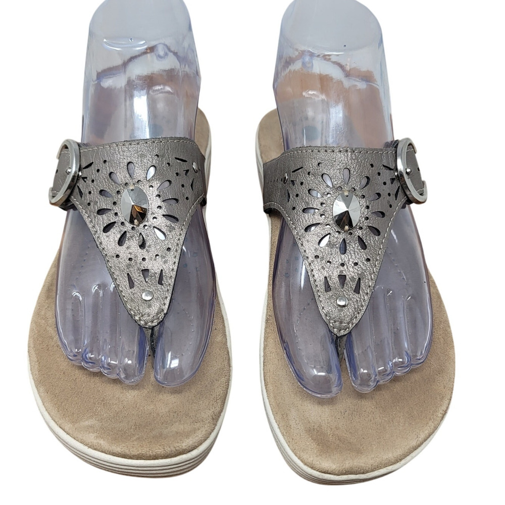Earth Origins Women's Grayson Wedge Thong Laser Cut Sandals 6.5M
